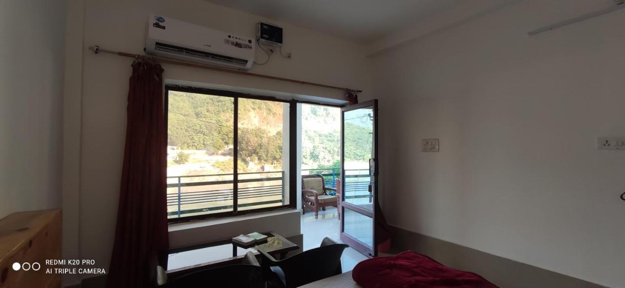 H7 Stay On The Ganges, Yoga & Spa Resort, Rishīkesh Dış mekan fotoğraf