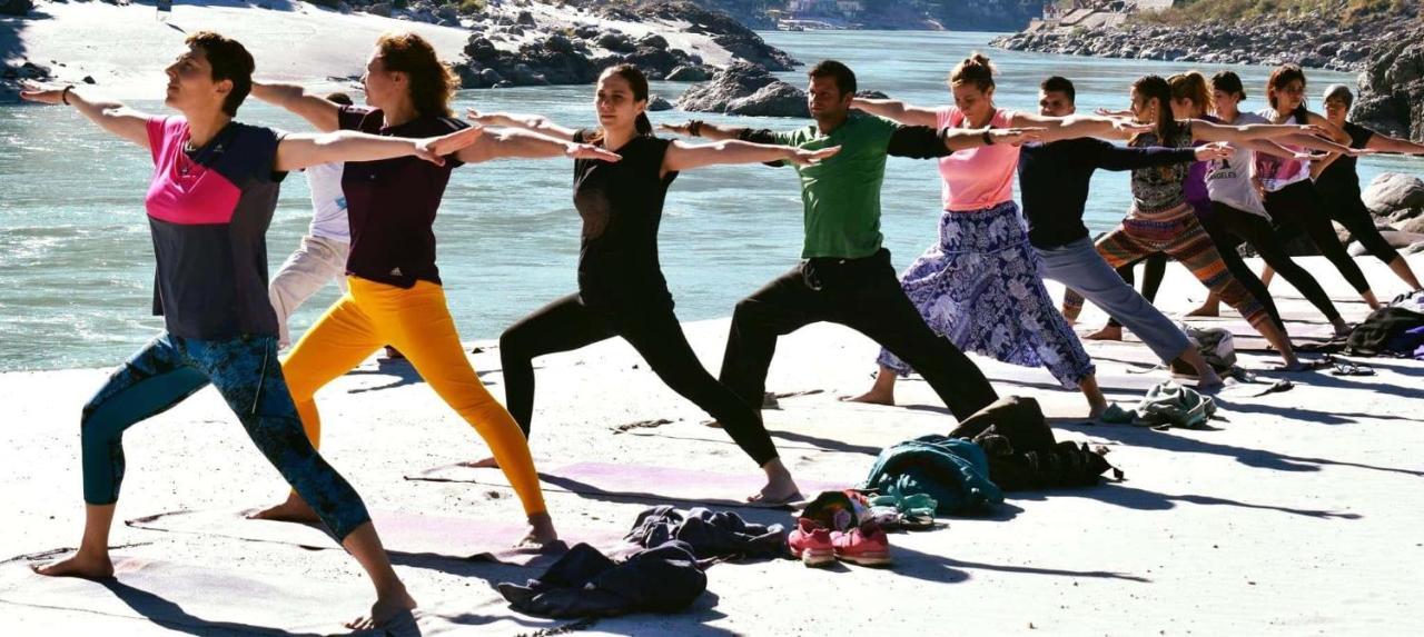 H7 Stay On The Ganges, Yoga & Spa Resort, Rishīkesh Dış mekan fotoğraf