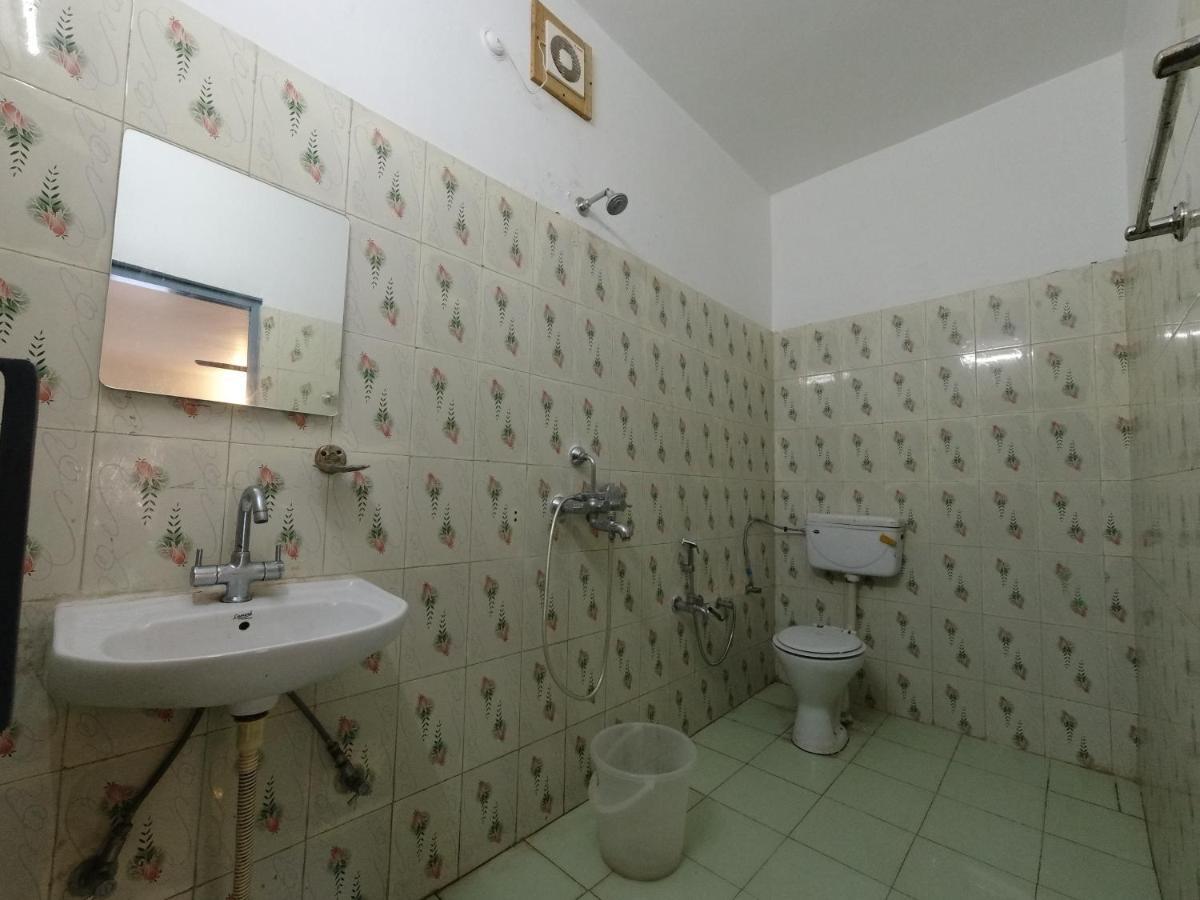 H7 Stay On The Ganges, Yoga & Spa Resort, Rishīkesh Dış mekan fotoğraf